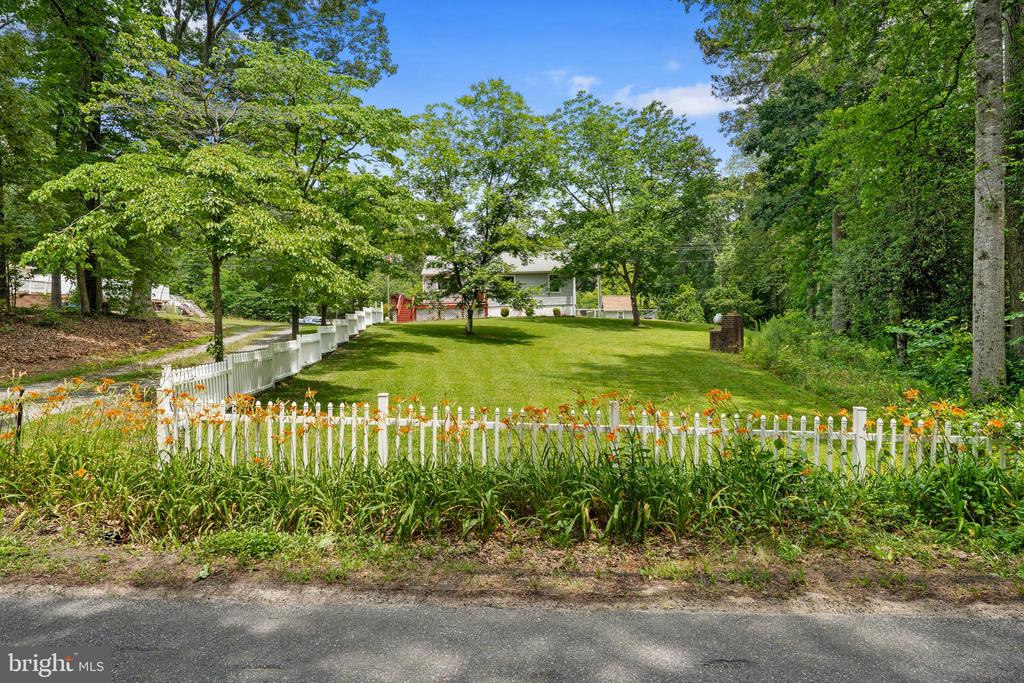 14589 DRY BRIDGE ROAD