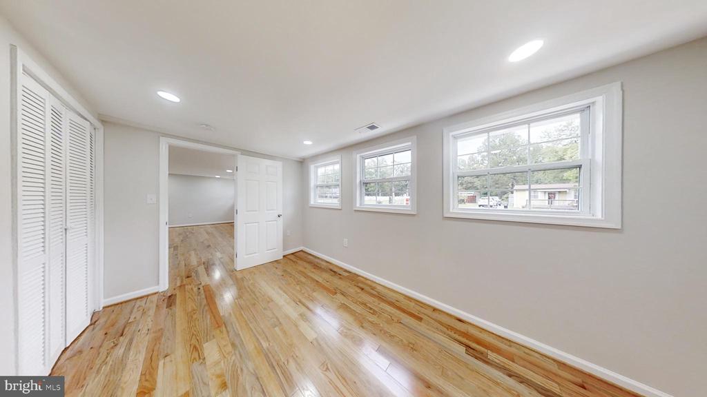 17096 COURTNEY ROAD