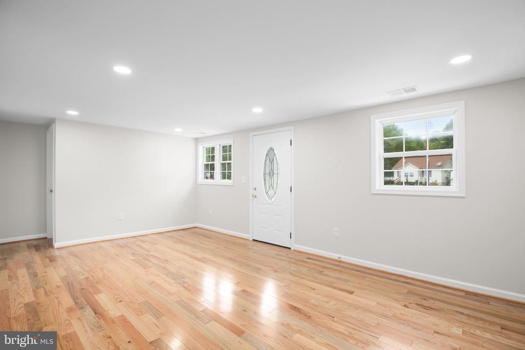 17096 COURTNEY ROAD