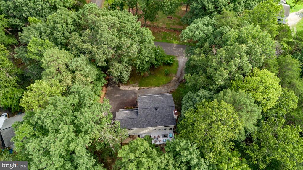 273 DEVON DRIVE