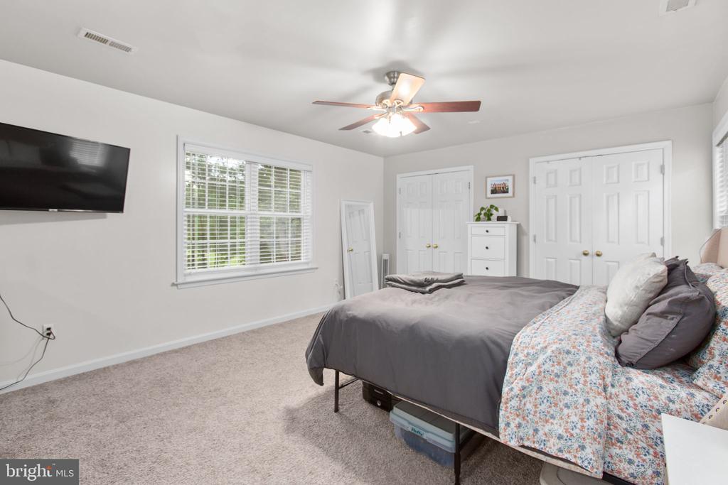 273 DEVON DRIVE