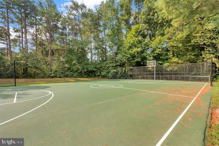 273 DEVON DRIVE