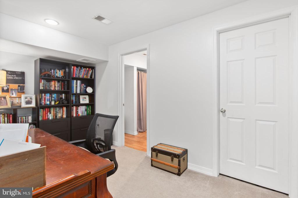 273 DEVON DRIVE
