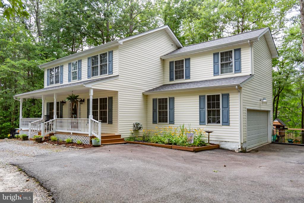 273 DEVON DRIVE