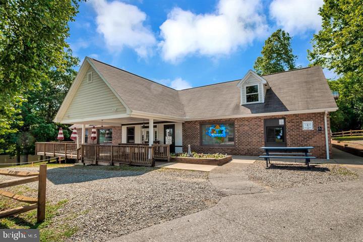 273 DEVON DRIVE