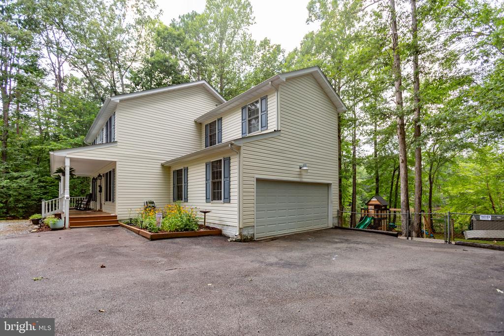 273 DEVON DRIVE
