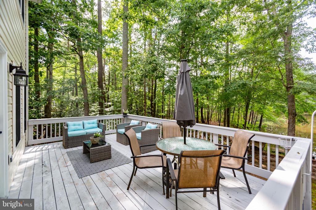 273 DEVON DRIVE