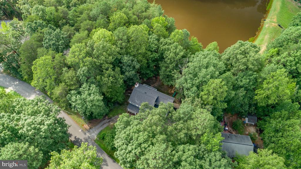 273 DEVON DRIVE