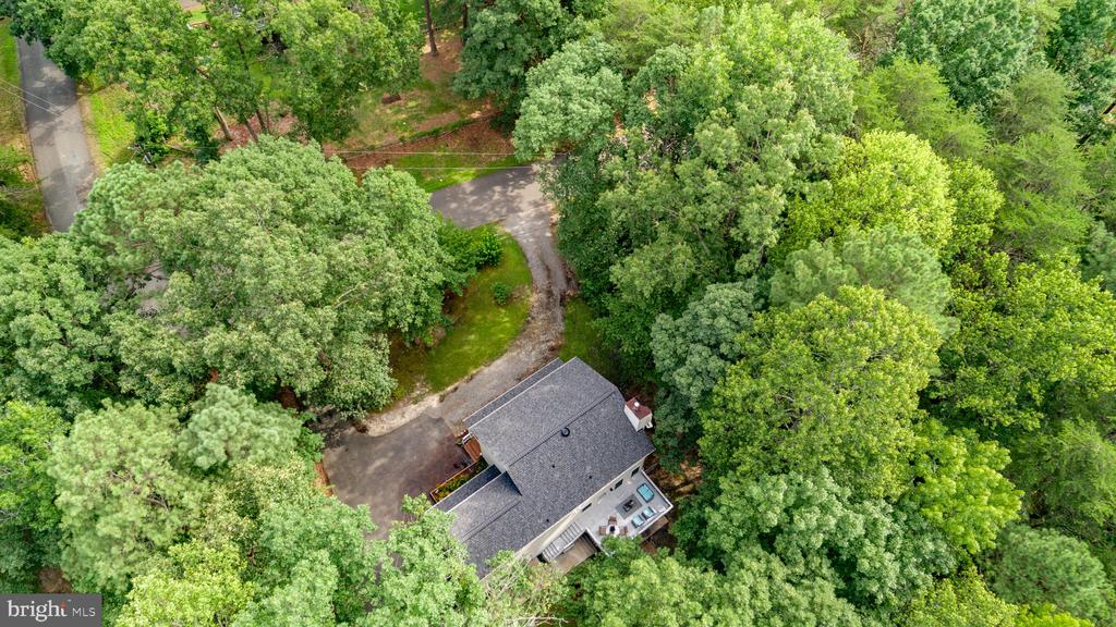273 DEVON DRIVE