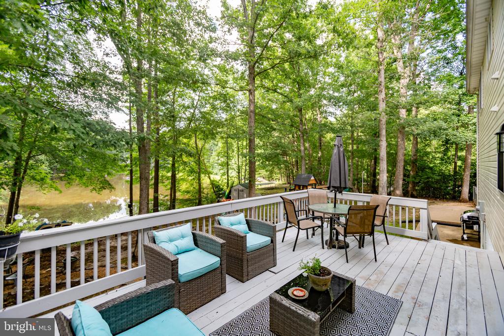 273 DEVON DRIVE