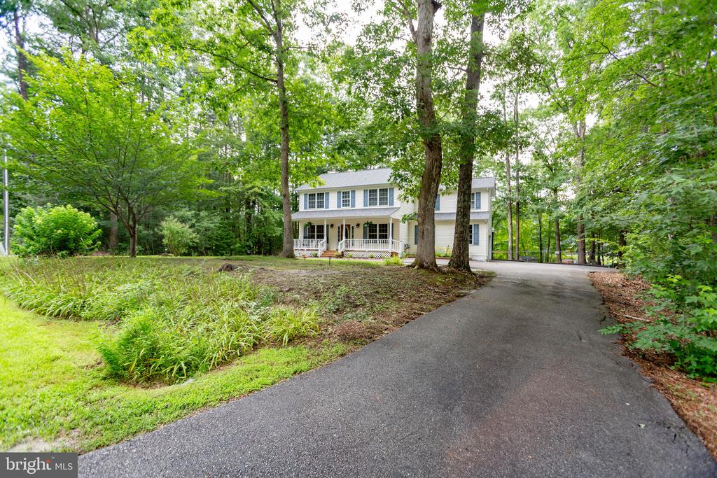 273 DEVON DRIVE
