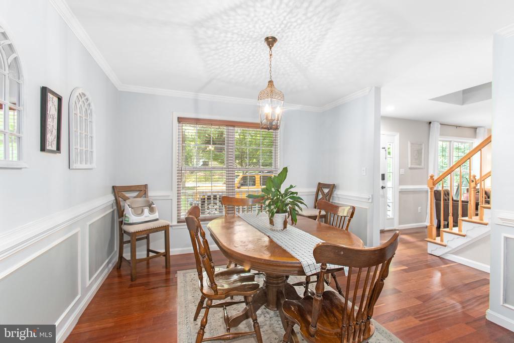 273 DEVON DRIVE