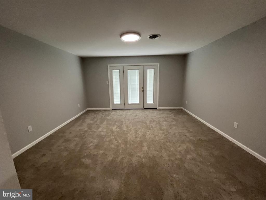 69 SARATOGA COVE