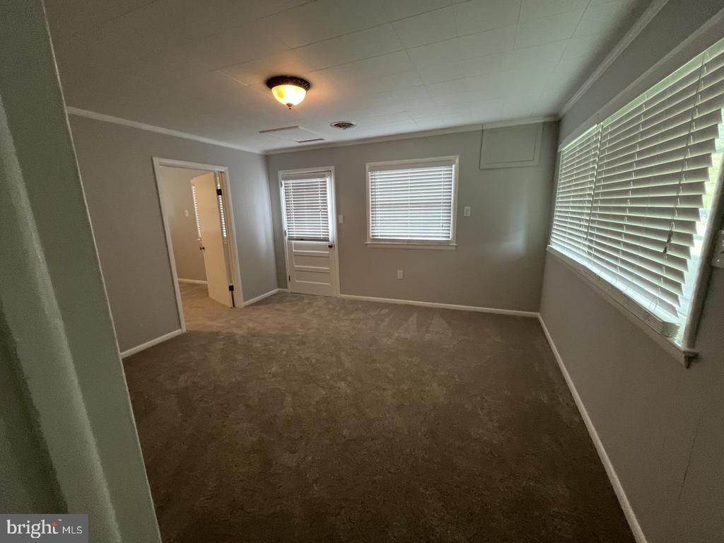 69 SARATOGA COVE