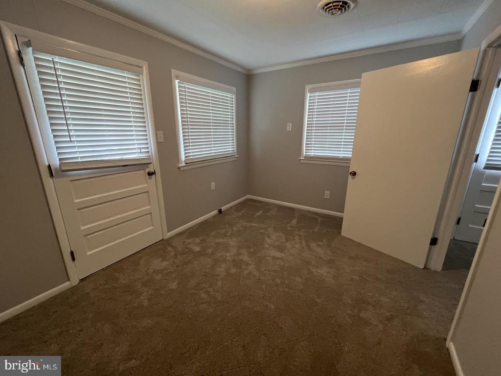 69 SARATOGA COVE