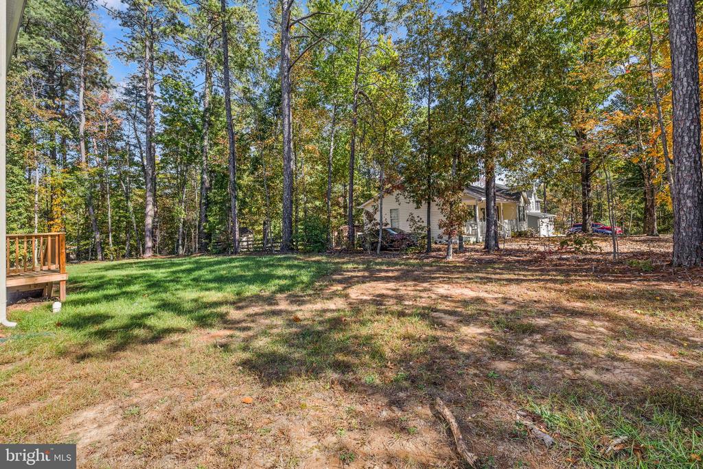 16 LINCOLN COVE