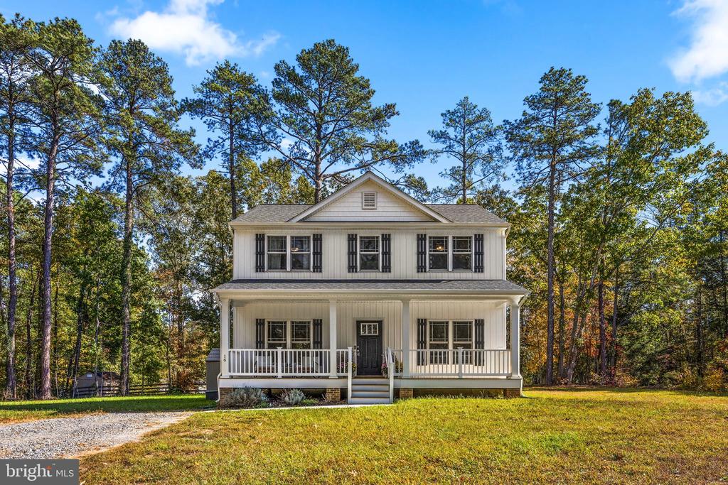 16 LINCOLN COVE