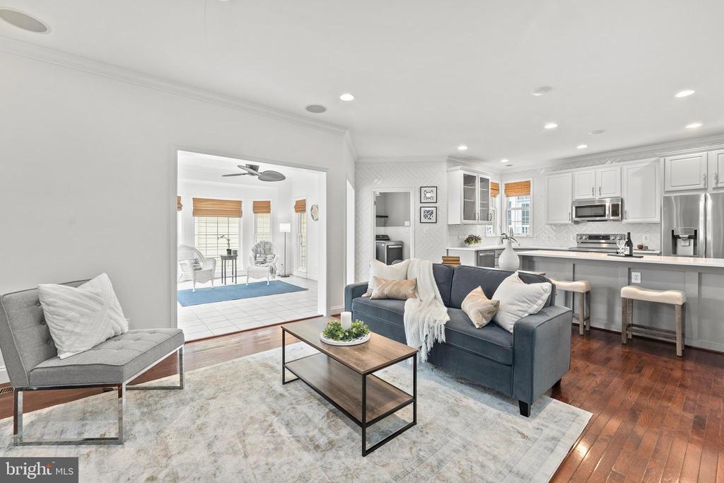 7230 JOHN TAYLOR MEWS