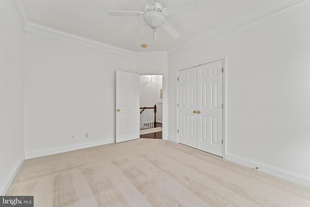 7230 JOHN TAYLOR MEWS