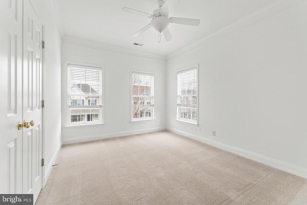 7230 JOHN TAYLOR MEWS