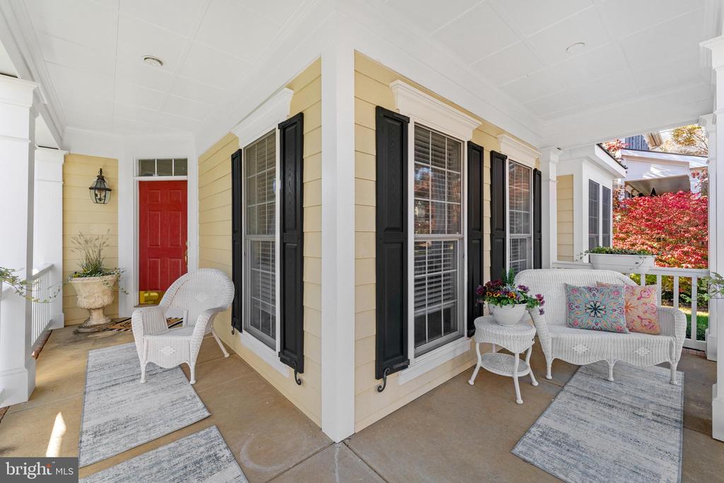 7230 JOHN TAYLOR MEWS