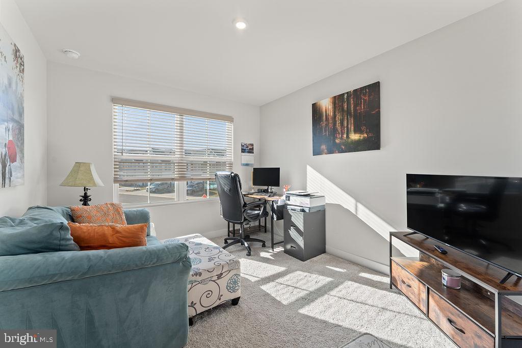 18368 CENTENNIAL CIRCLE