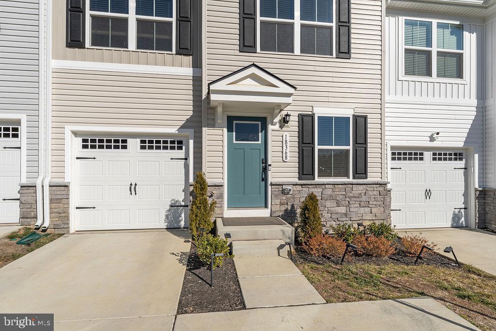 18368 CENTENNIAL CIRCLE