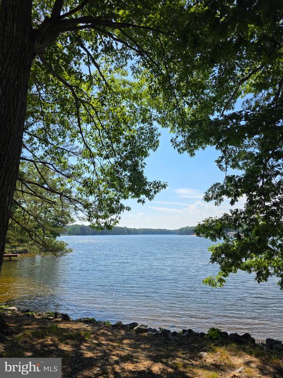 4 STAFFORD COVE
