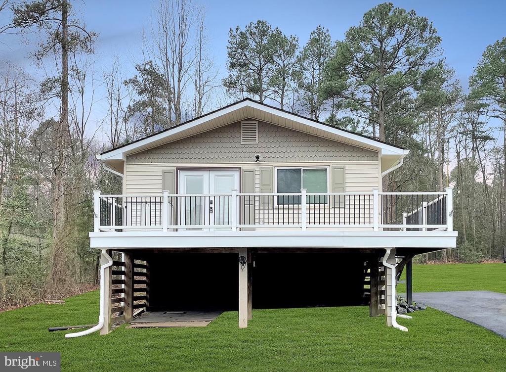 231 LAKE CAROLINE DRIVE