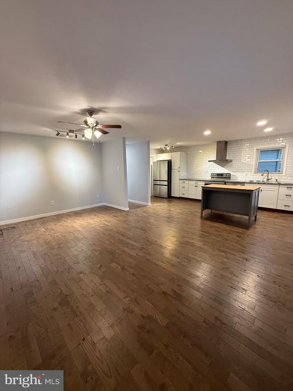 231 LAKE CAROLINE DRIVE