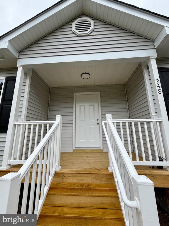248 AMERICAN DRIVE