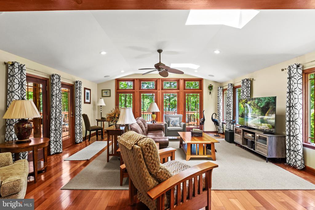 322 LAKE CAROLINE DRIVE