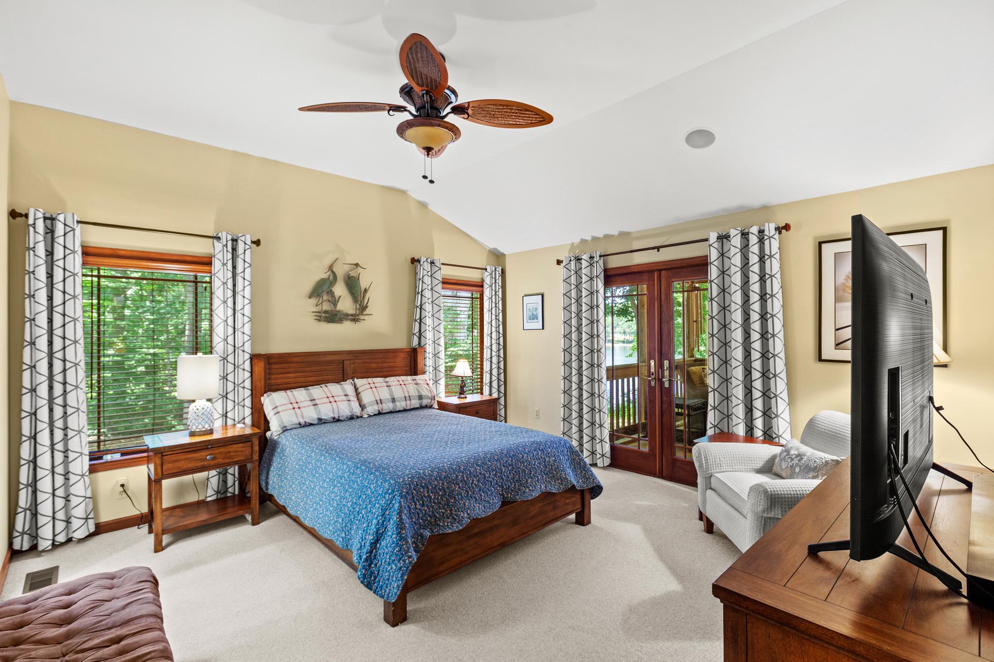 322 LAKE CAROLINE DRIVE