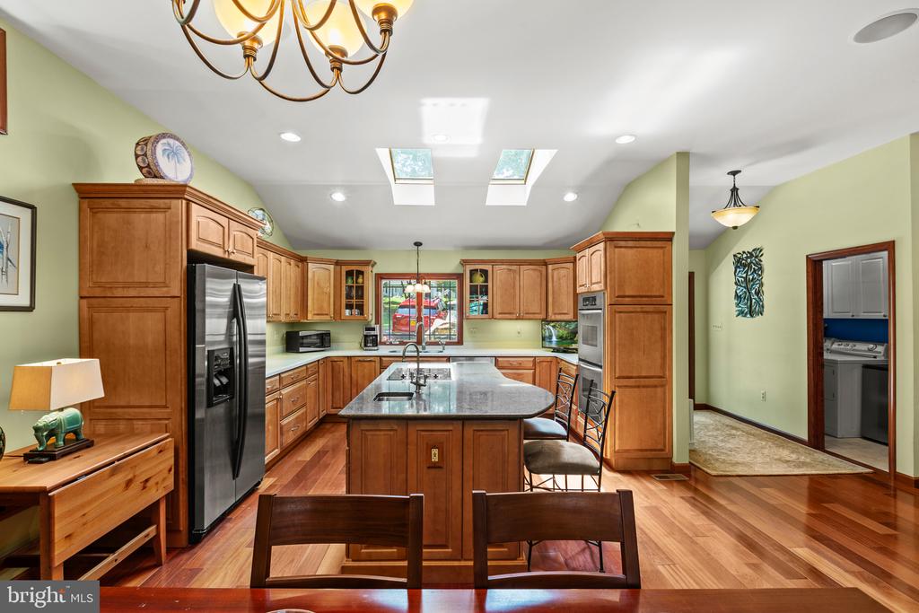 322 LAKE CAROLINE DRIVE