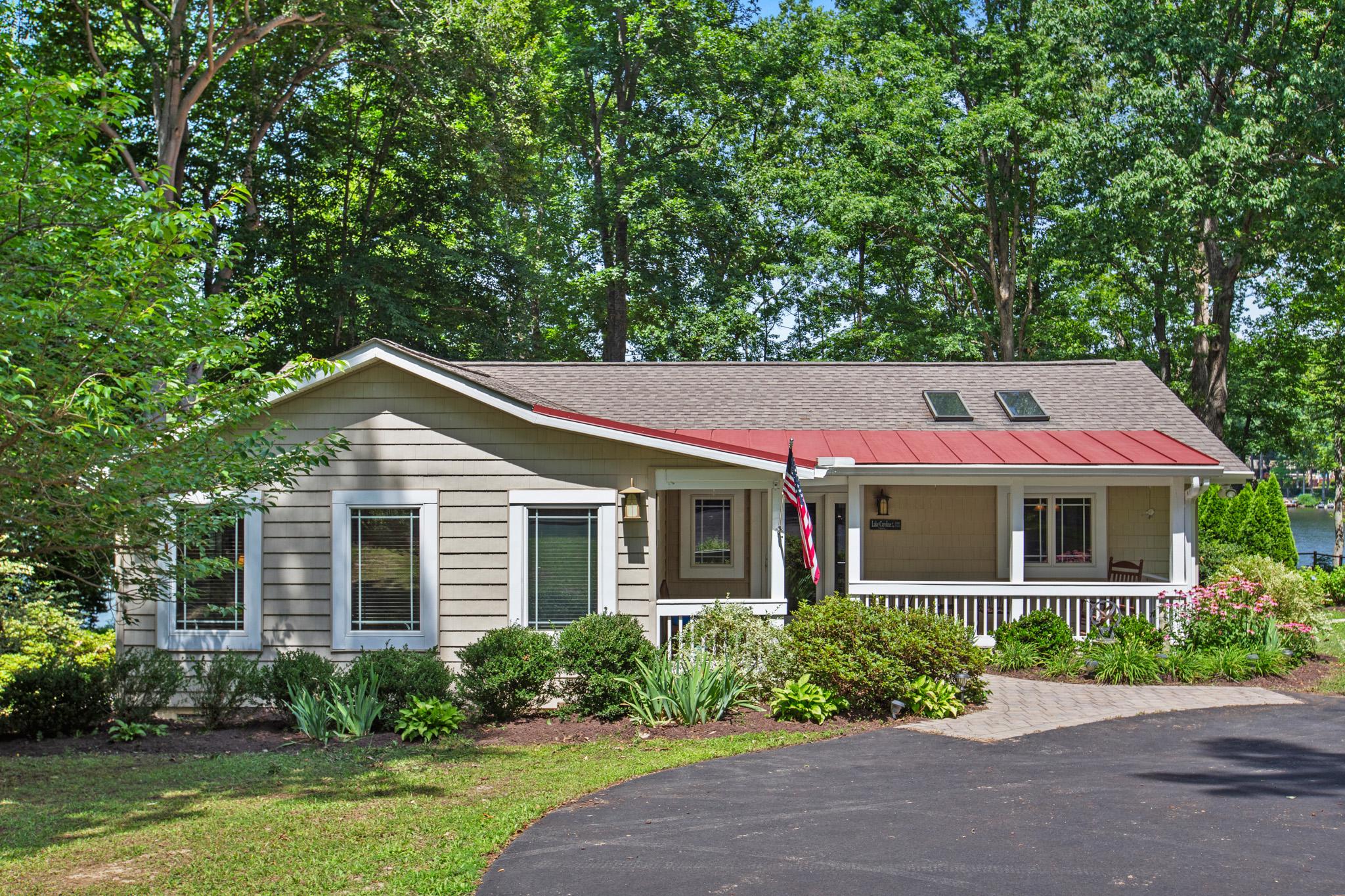 322 LAKE CAROLINE DRIVE
