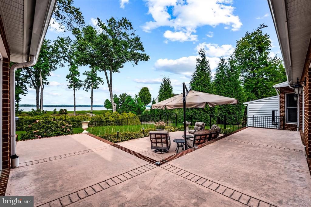 29475 GOOSE POINT COURT