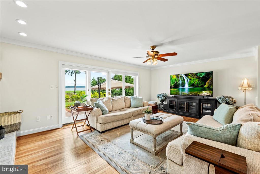 29475 GOOSE POINT COURT