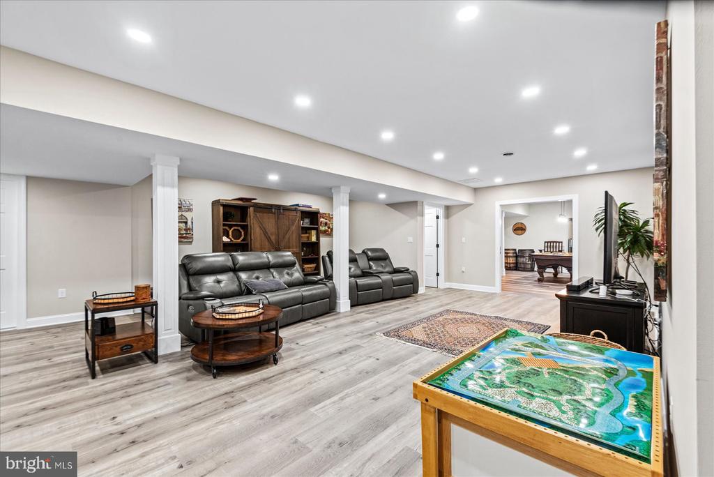 29475 GOOSE POINT COURT