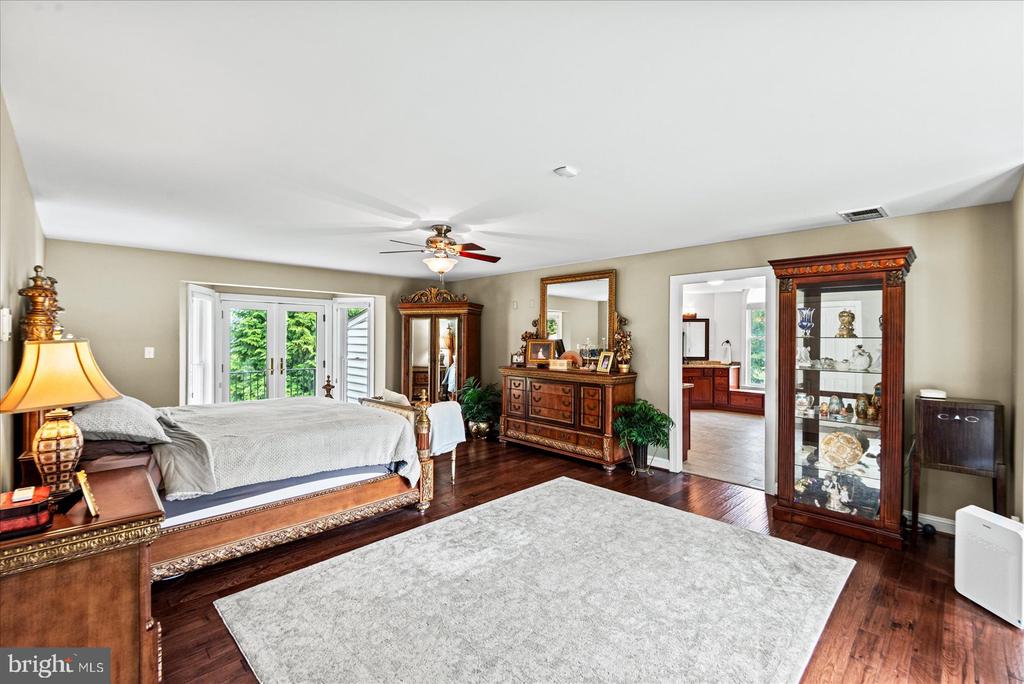 29475 GOOSE POINT COURT