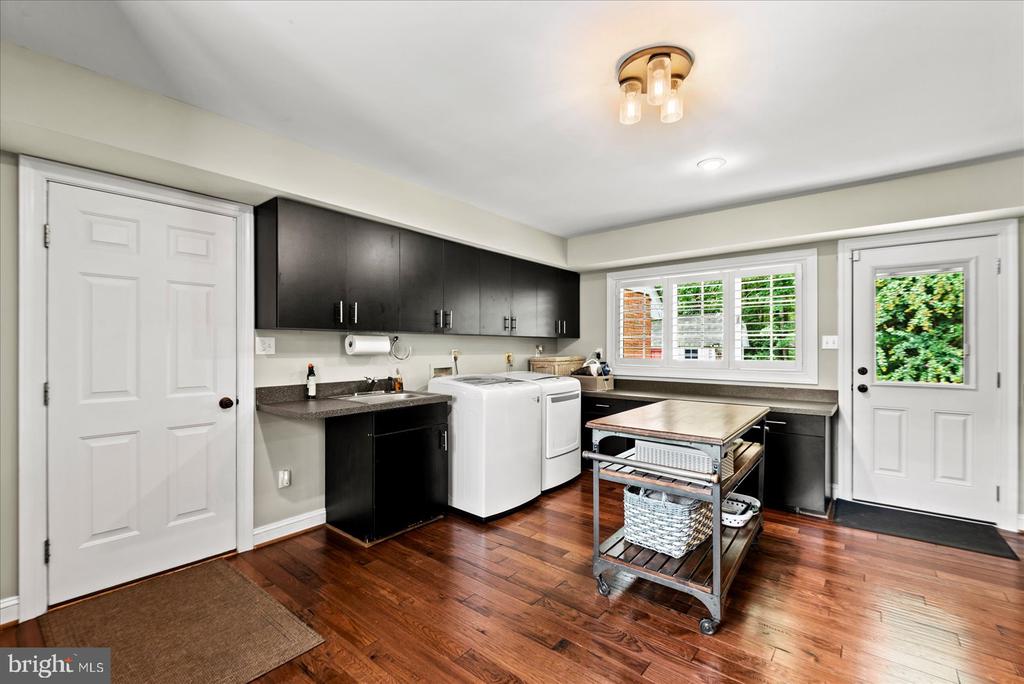 29475 GOOSE POINT COURT