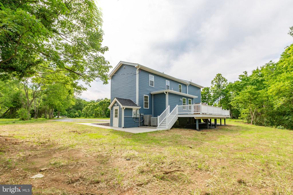 19005 TIDEWATER TRAIL