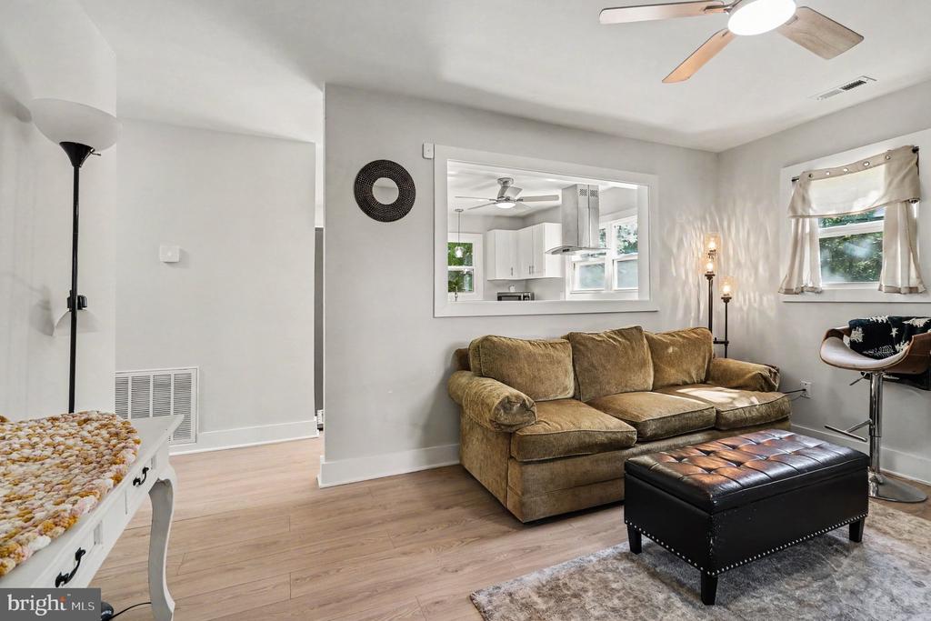 12307 BRISTLE CONE LANE