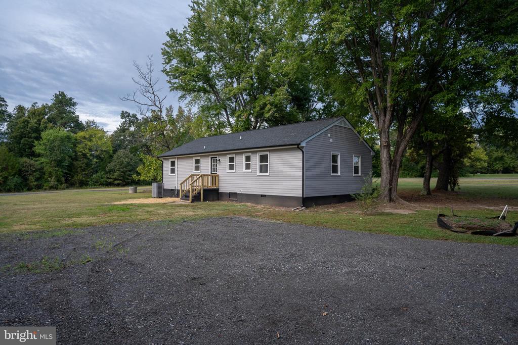 10558 TIDEWATER TRAIL