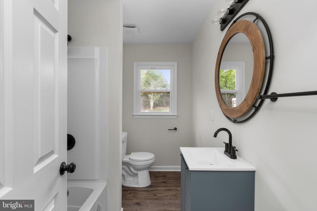 10558 TIDEWATER TRAIL