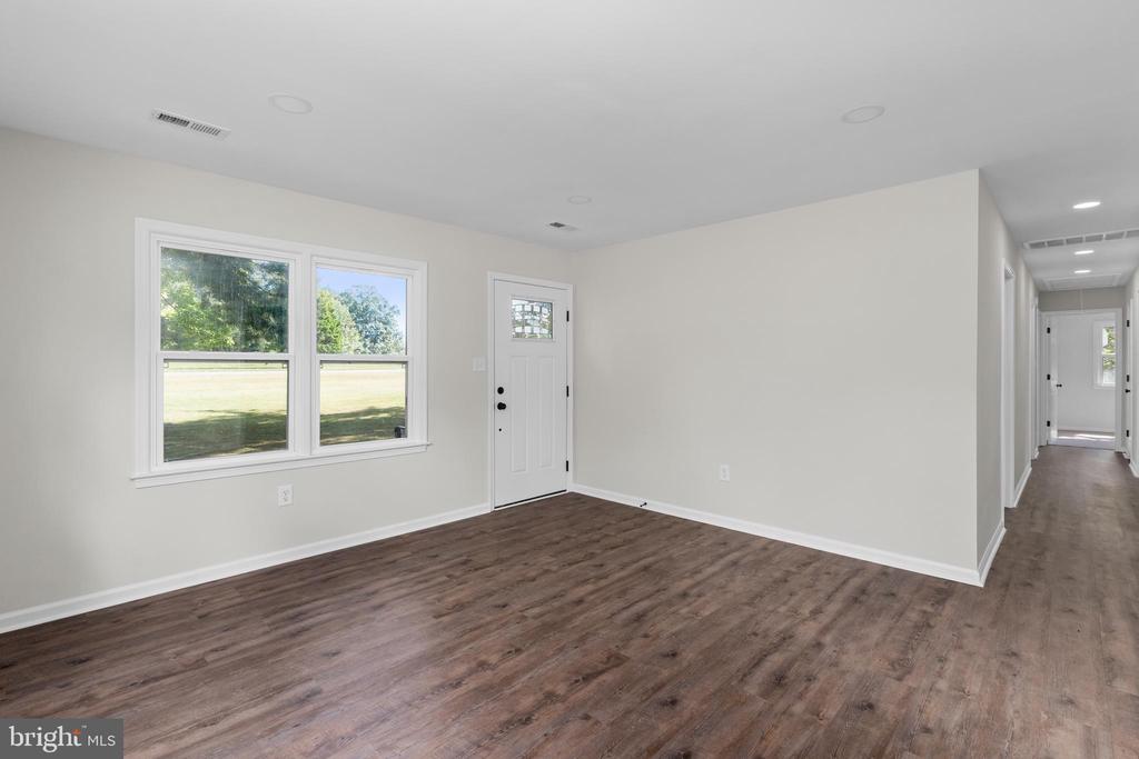 10558 TIDEWATER TRAIL
