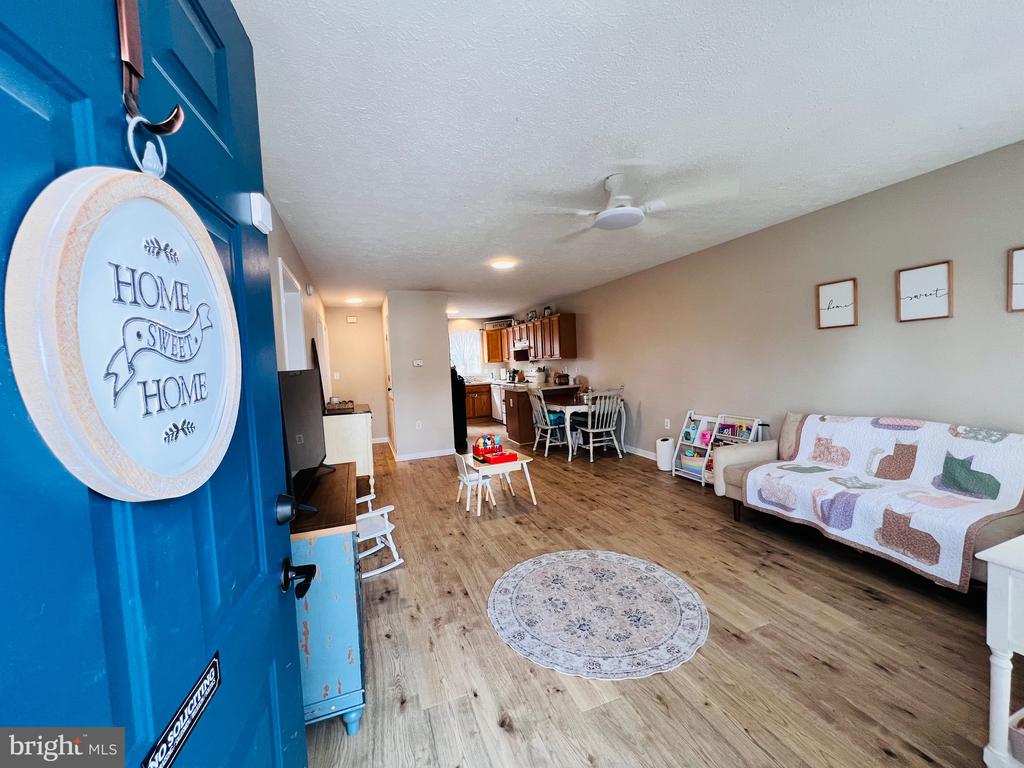 1127 SETTLERS LANDING DRIVE 47