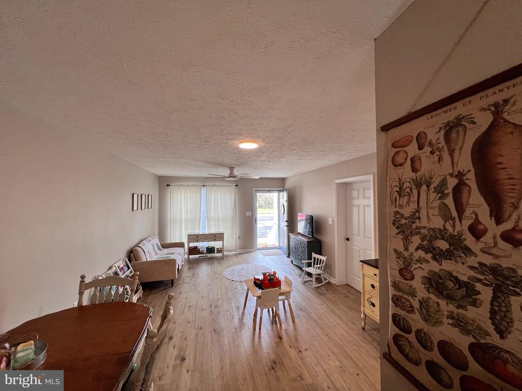 1127 SETTLERS LANDING DRIVE 47