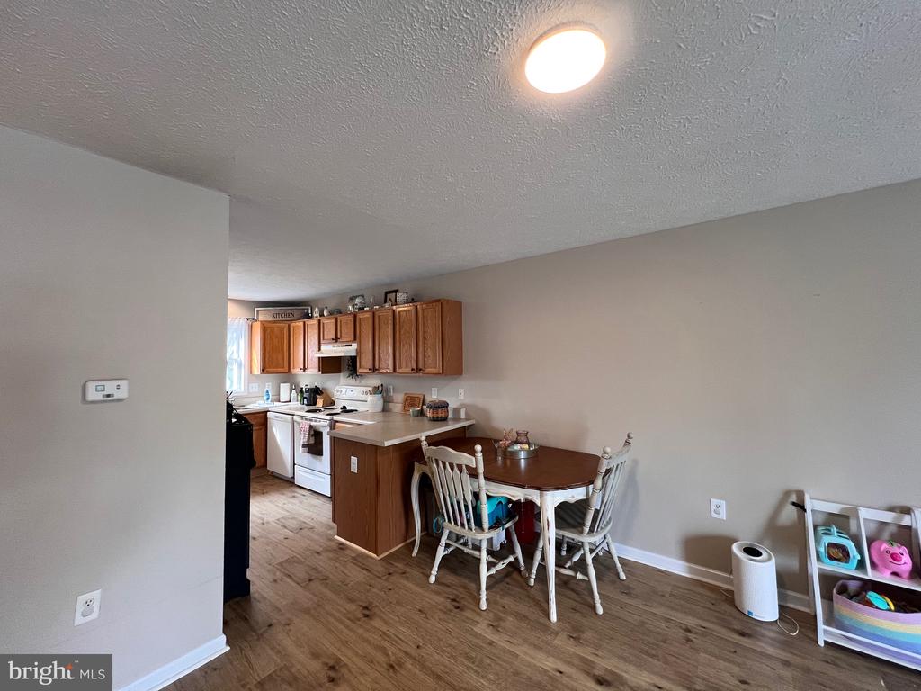1127 SETTLERS LANDING DRIVE 47