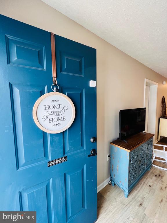 1127 SETTLERS LANDING DRIVE 47