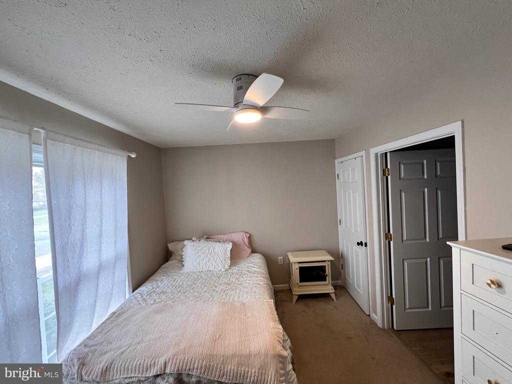 1127 SETTLERS LANDING DRIVE 47